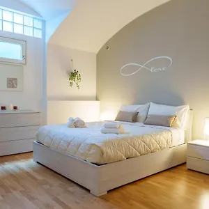  Apartment Centro Storico Duomo A 5 Minuti Wifi Netflix